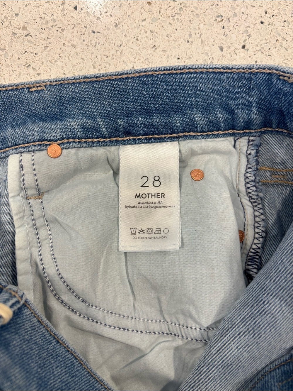Mother The Doozy Flare Jeans in Room Service Size 28 - Picture 11 of 16